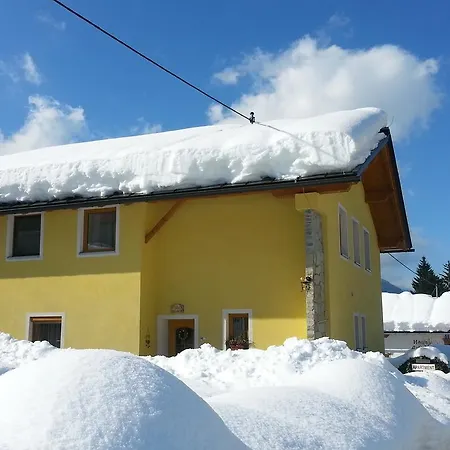 Katzer Apartment