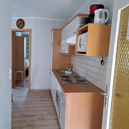 Katzer Apartment *